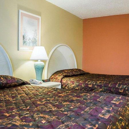 Rodeway Inn & Suites Haines City Exteriör bild