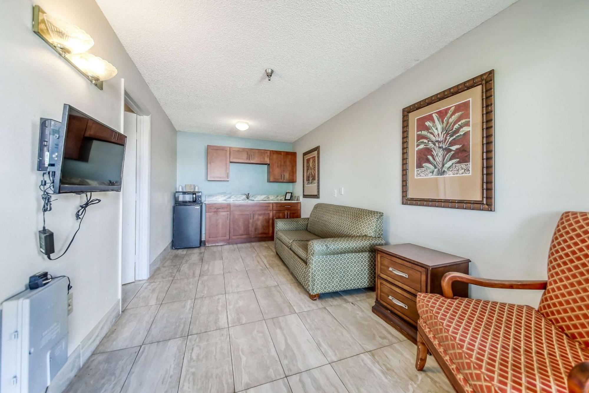 Rodeway Inn & Suites Haines City Exteriör bild